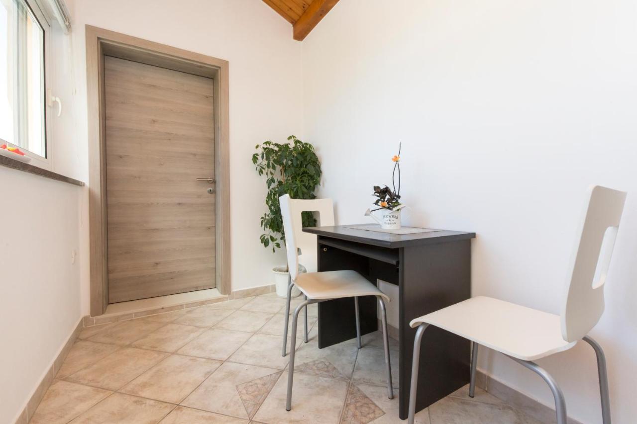 Apartment Am Koromačno Extérieur photo